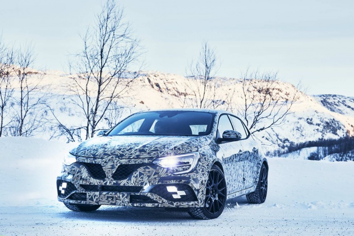 New Renault Sport Megane to get two chassis