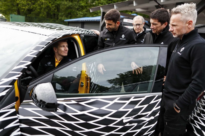 New Renault Sport Megane to get two chassis
