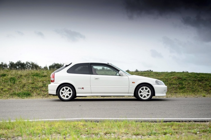 Honda Type R celebrates 25 years of high-revving