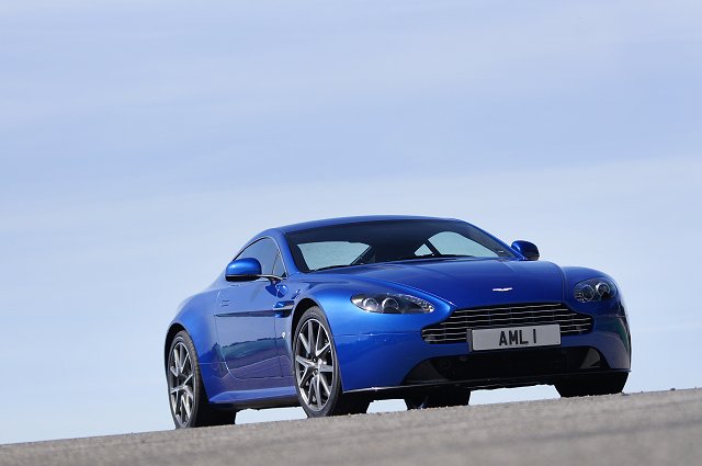 Aston Martin V8 Vantage S