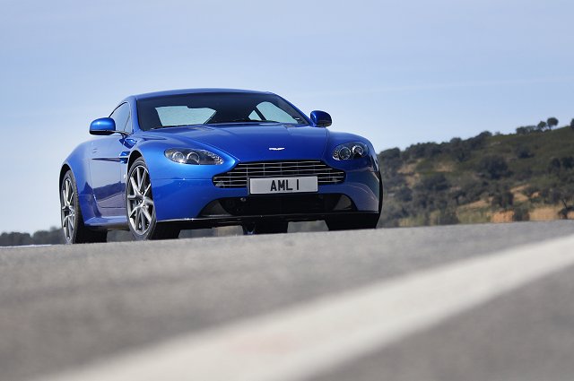 Aston Martin V8 Vantage S