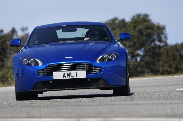 Aston Martin V8 Vantage S