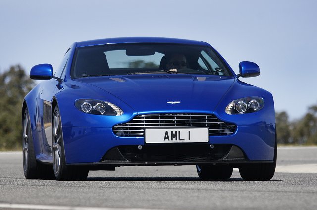 Aston Martin V8 Vantage S