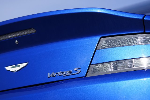 Aston Martin V8 Vantage S