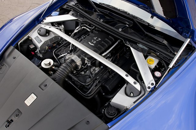 Aston Martin V8 Vantage S