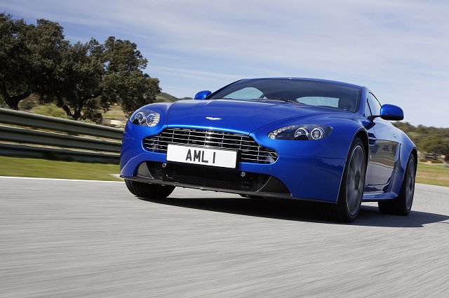 Aston Martin V8 Vantage S