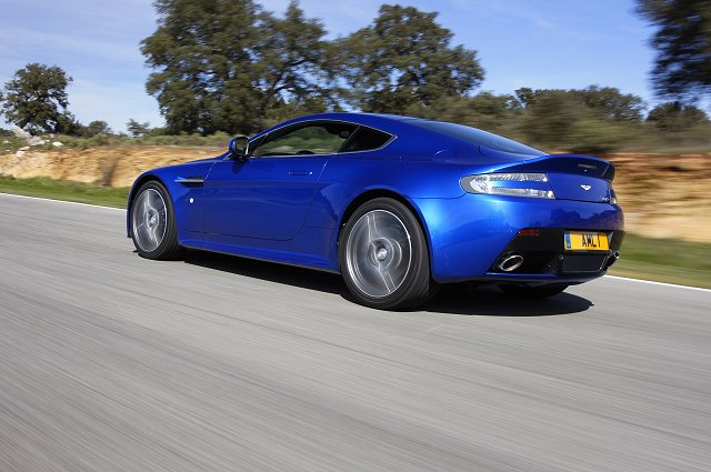 Aston Martin V8 Vantage S