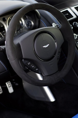 Aston Martin V8 Vantage S