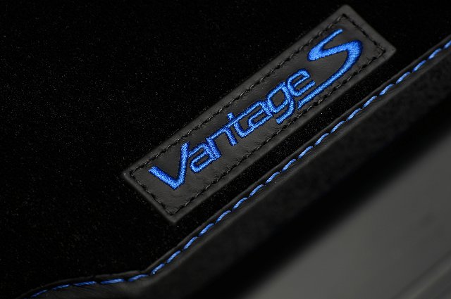 Aston Martin V8 Vantage S