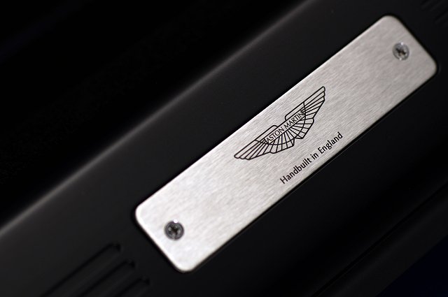 Aston Martin V8 Vantage S