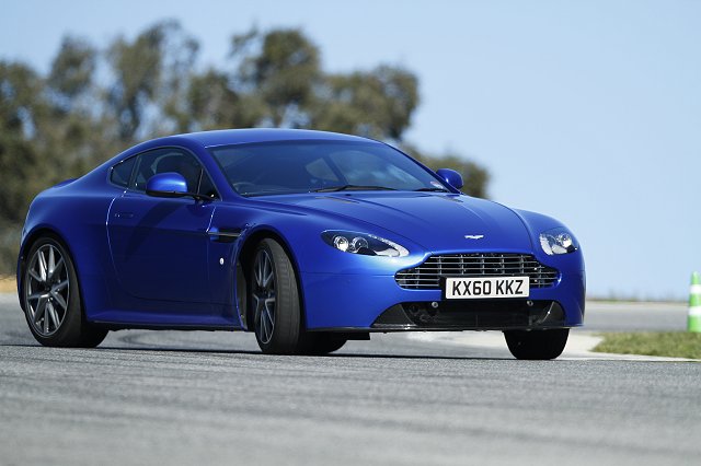 Aston Martin V8 Vantage S