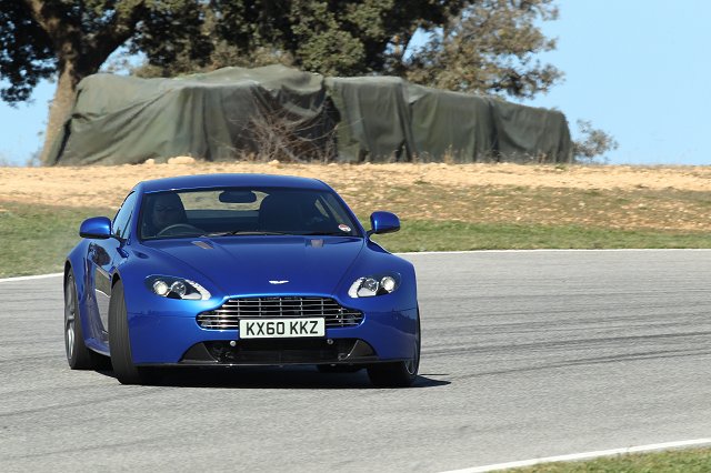 Aston Martin V8 Vantage S