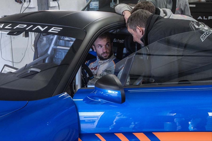 Renault goes racing with new Alpine A110 Cup