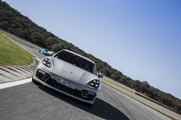 Porsche Panamera Turbo S E-Hybrid Sport Turismo