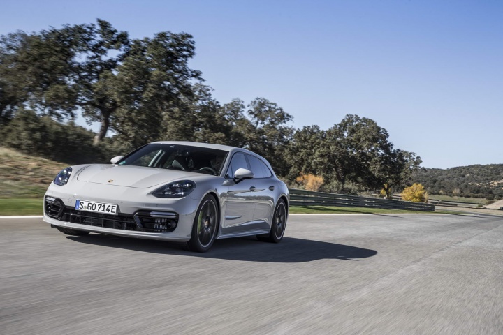 Porsche Panamera Turbo S E Hybrid Sport Turismo Reviews