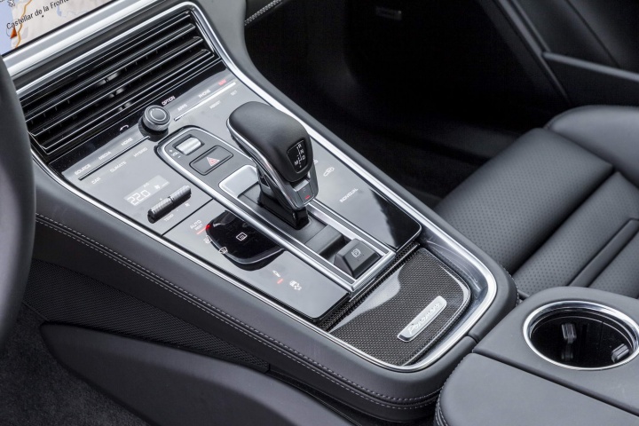 Porsche Panamera Turbo S E-Hybrid Sport Turismo