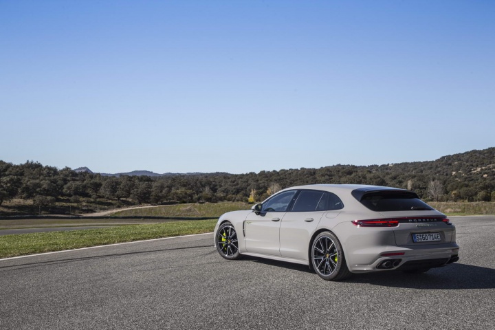 Porsche Panamera Turbo S E-Hybrid Sport Turismo