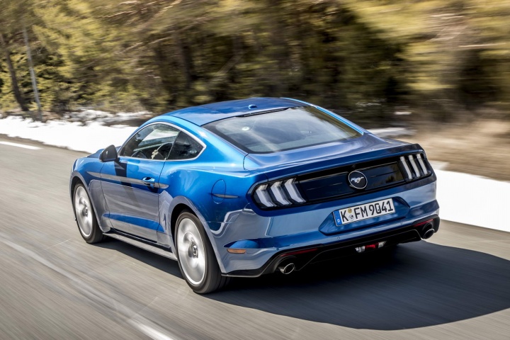 Ford Mustang 2.3 EcoBoost Fastback