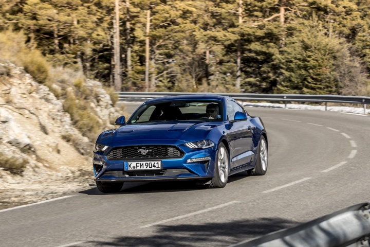 Ford Mustang 2.3 EcoBoost Fastback