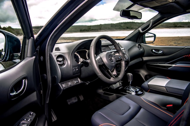 Nissan at the Hannover Motor Show