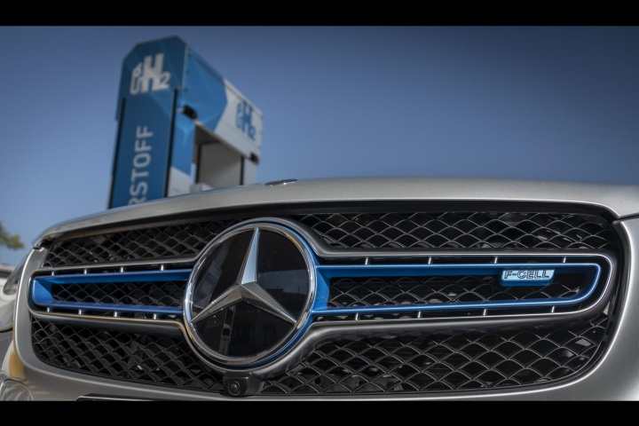 Mercedes-Benz GLC F-Cell (2019)