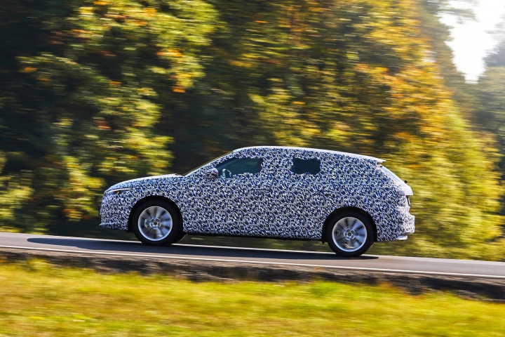 Skoda Scala (2019) prototype