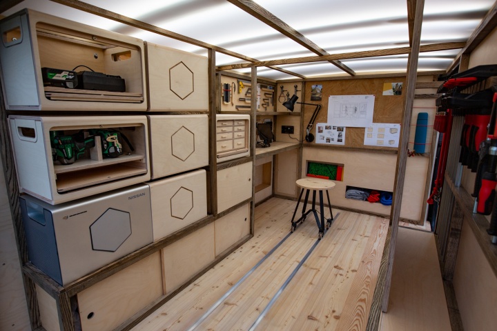 Nissan NV300 Concept makes DIY eco-friendly