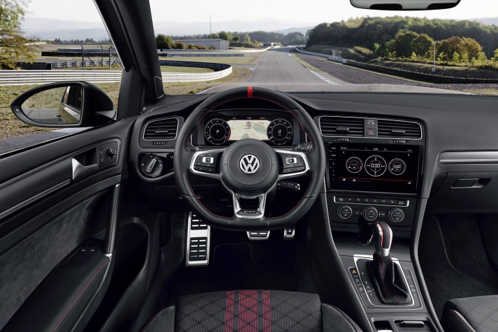 Volkswagen Golf GTI TCR (2019)