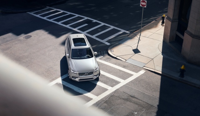 Volvo XC90 refreshed