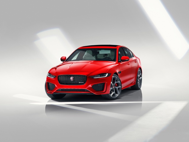 Jaguar XE saloon gets updated