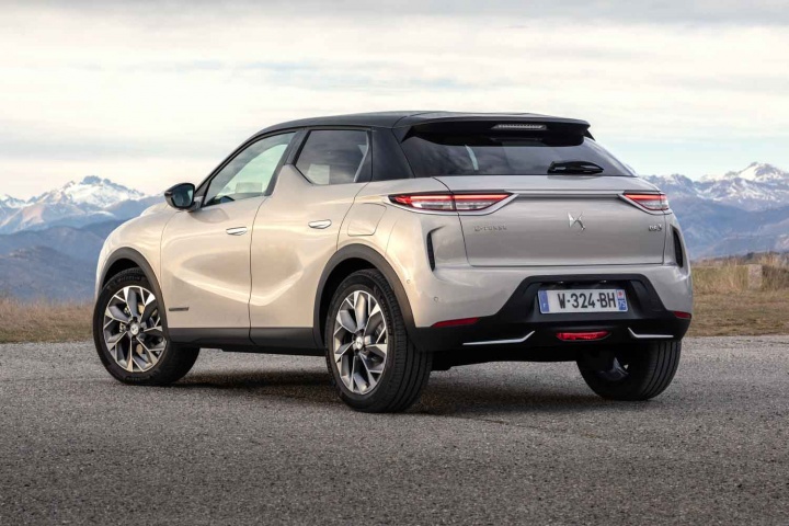DS 3 Crossback E-Tense prototype (2019)