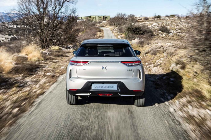 DS 3 Crossback E-Tense prototype (2019)