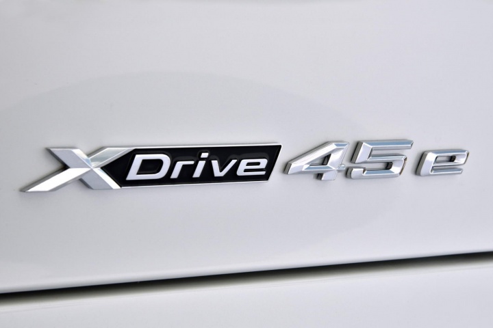 BMW X5 xDrive45e PHEV (2019 pre-production)