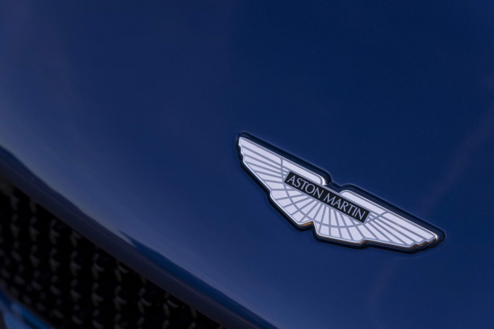 Aston Martin DBS Superleggera Volante (2020)