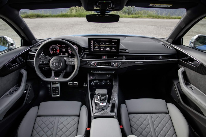 Audi S4 TDI saloon (2020)