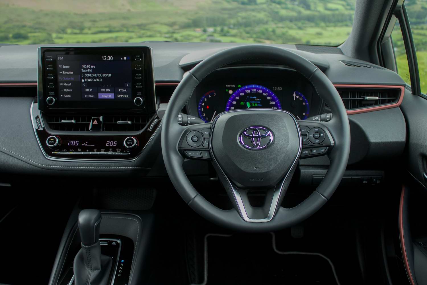 Toyota Corolla 1.8 Hybrid Hatchback (2019)