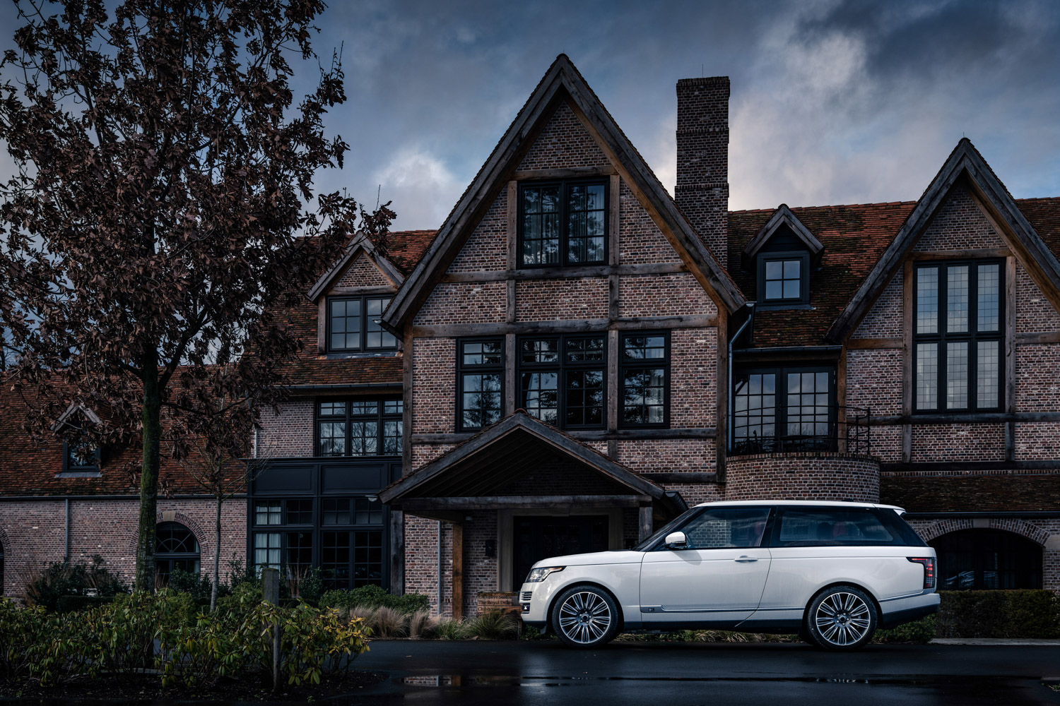 Adventum Coupe is the two-door Range Rover we never got