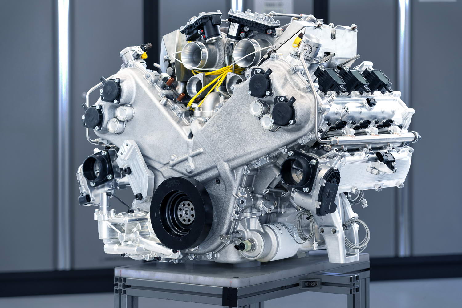 Aston Martin working on own V6 turbo