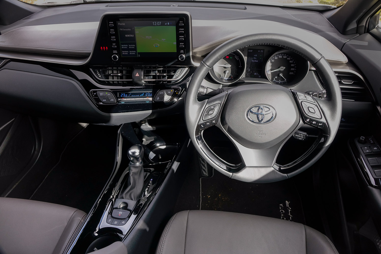 Toyota C-HR 1.8 Hybrid (2020)