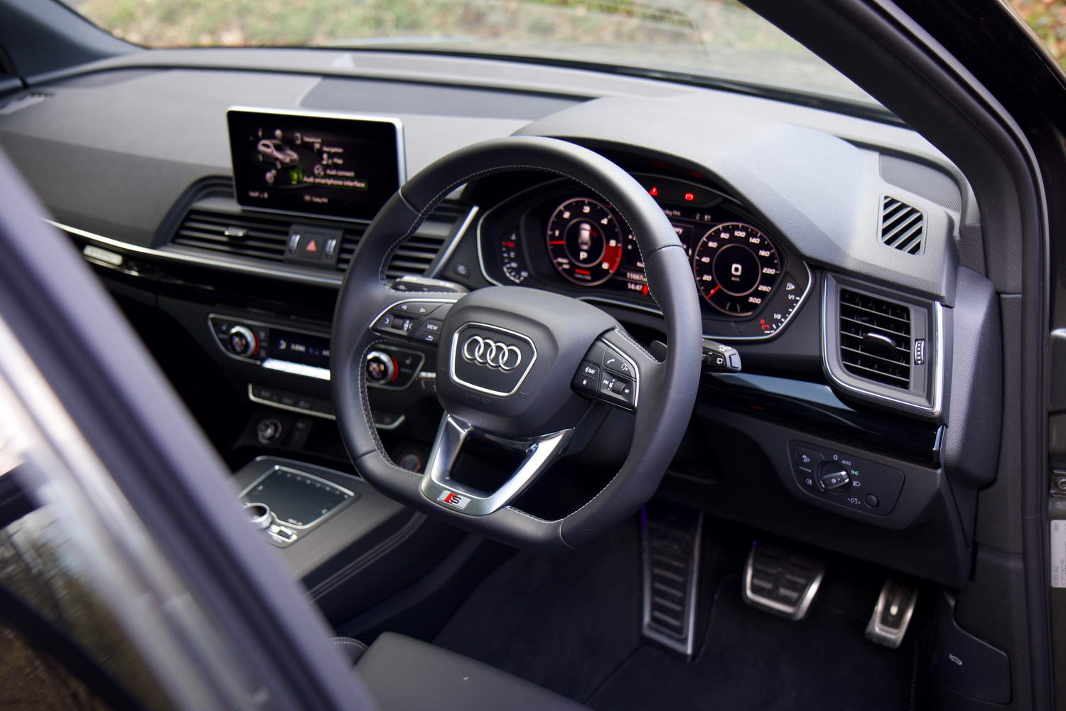 Audi SQ5 TDI (2019)