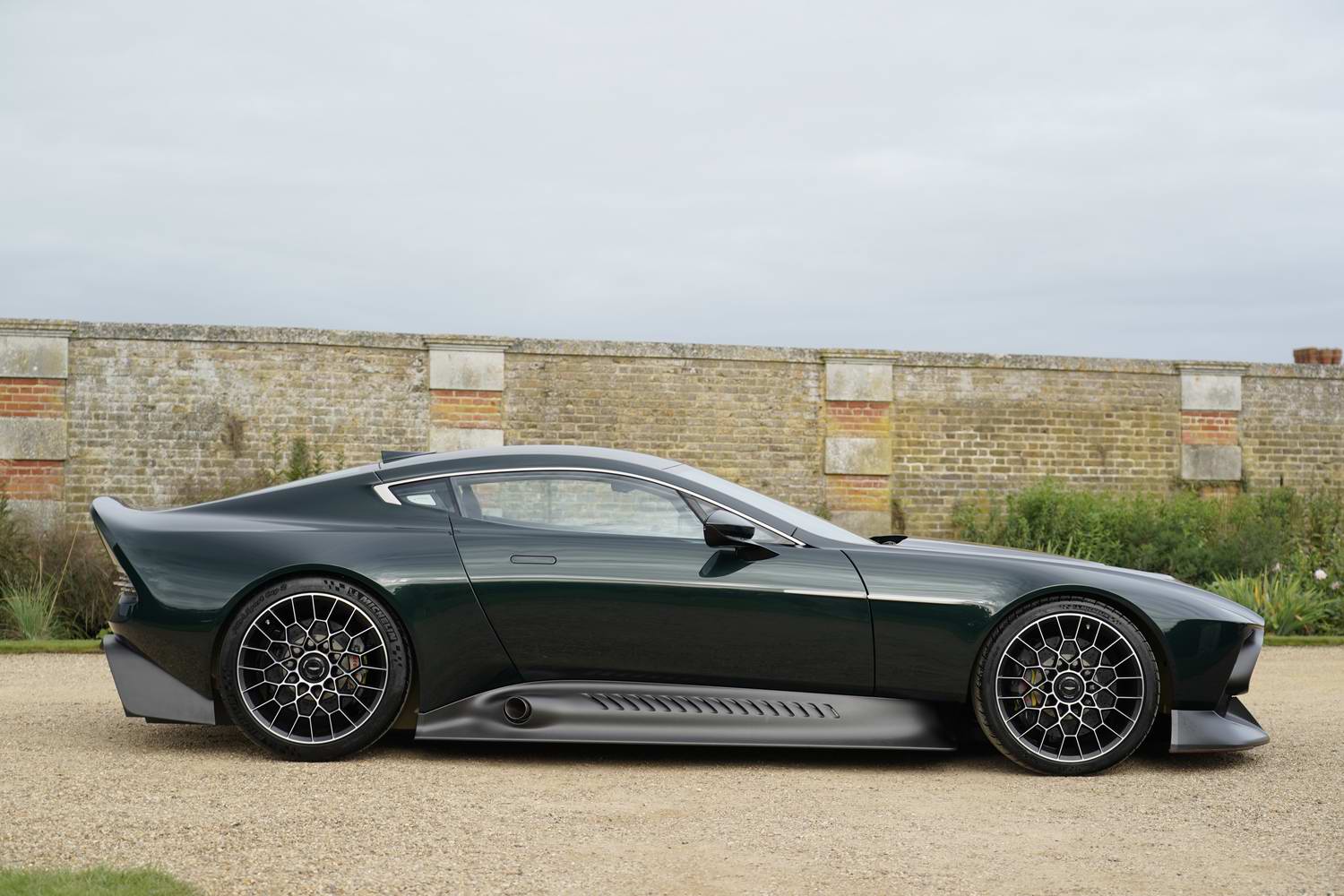 Car News | Aston's Victor is a modern-day 80s Vantage | CompleteCar.ie