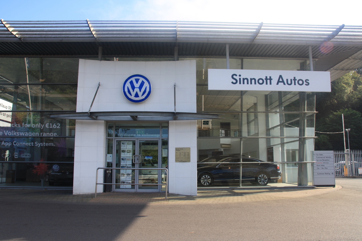 Car Industry News | Trinity Motor Group acquires Sinnott Autos | CompleteCar.ie
