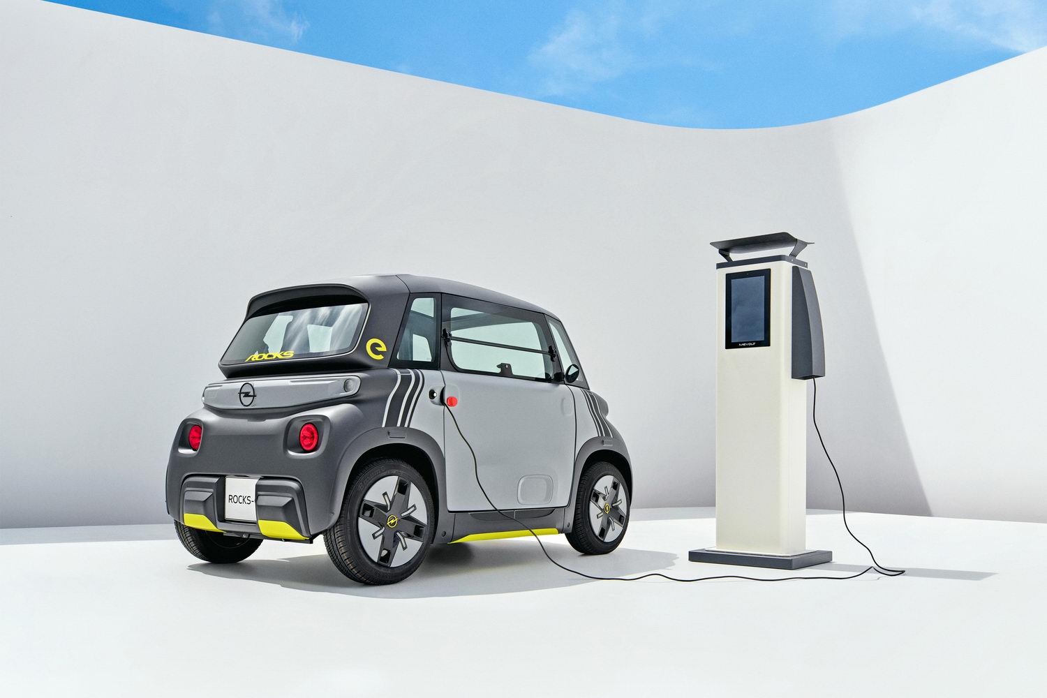 Car News | Opel shows off new electric micro-car