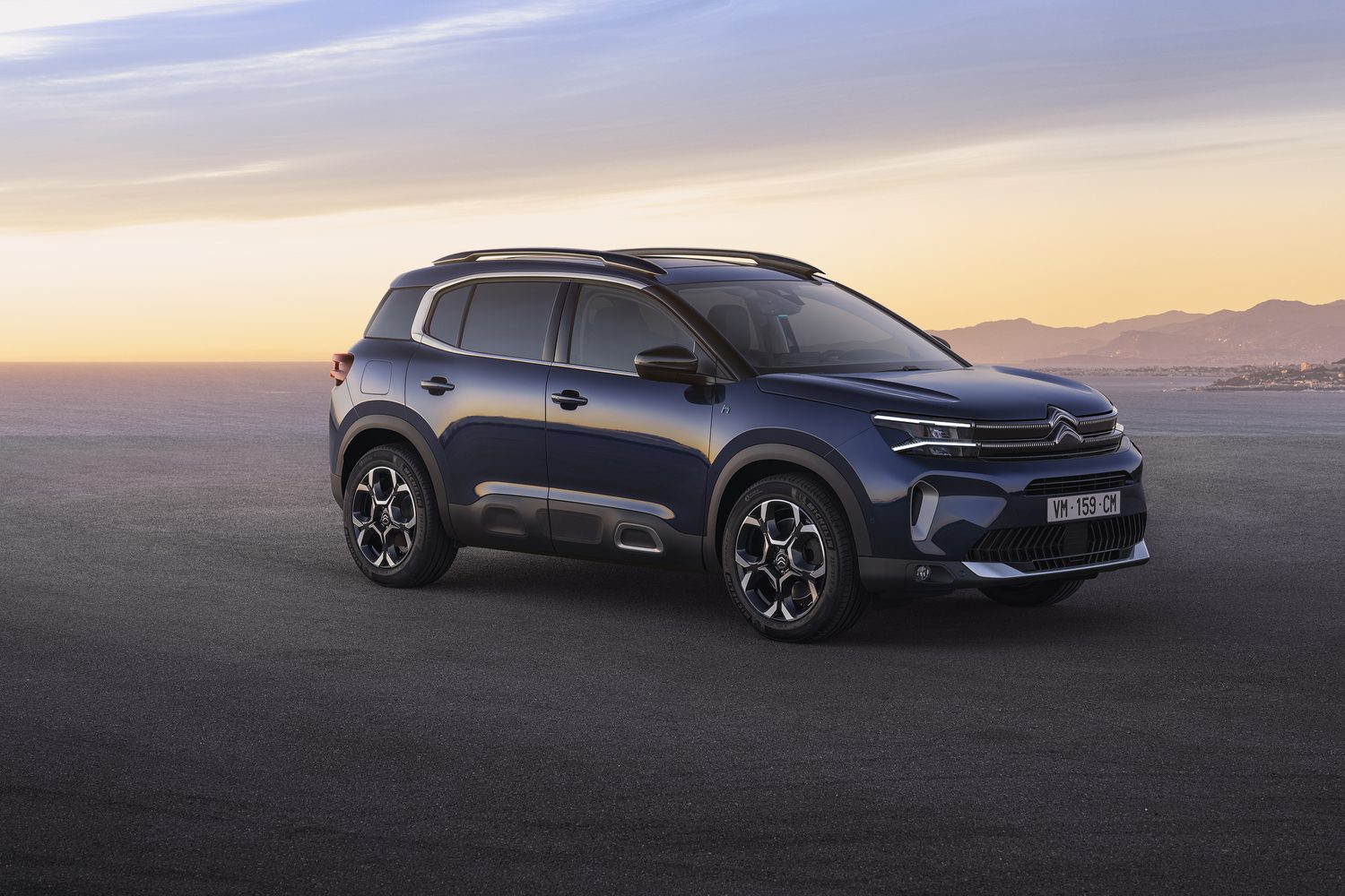 Car News | Facelifted Citroen C5 Aircross unveiled | CompleteCar.ie