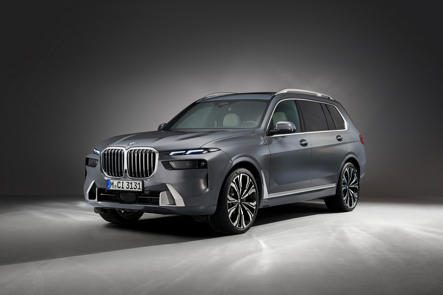 Car News | Refreshed BMW X7 unveiled | CompleteCar.ie