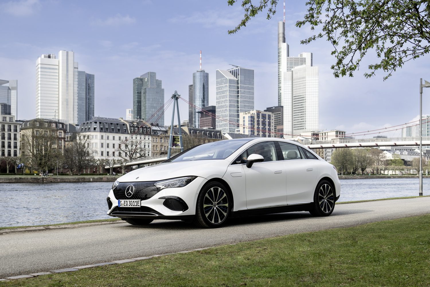 Car News | Mercedes EQE: Irish pricing and spec | CompleteCar.ie