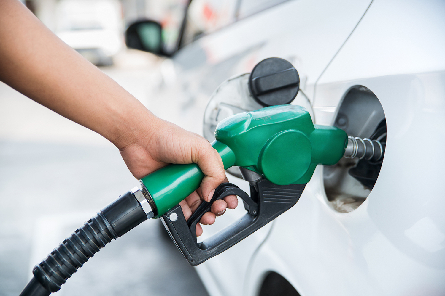 Car News | EU bans petrol cars from 2035 | CompleteCar.ie