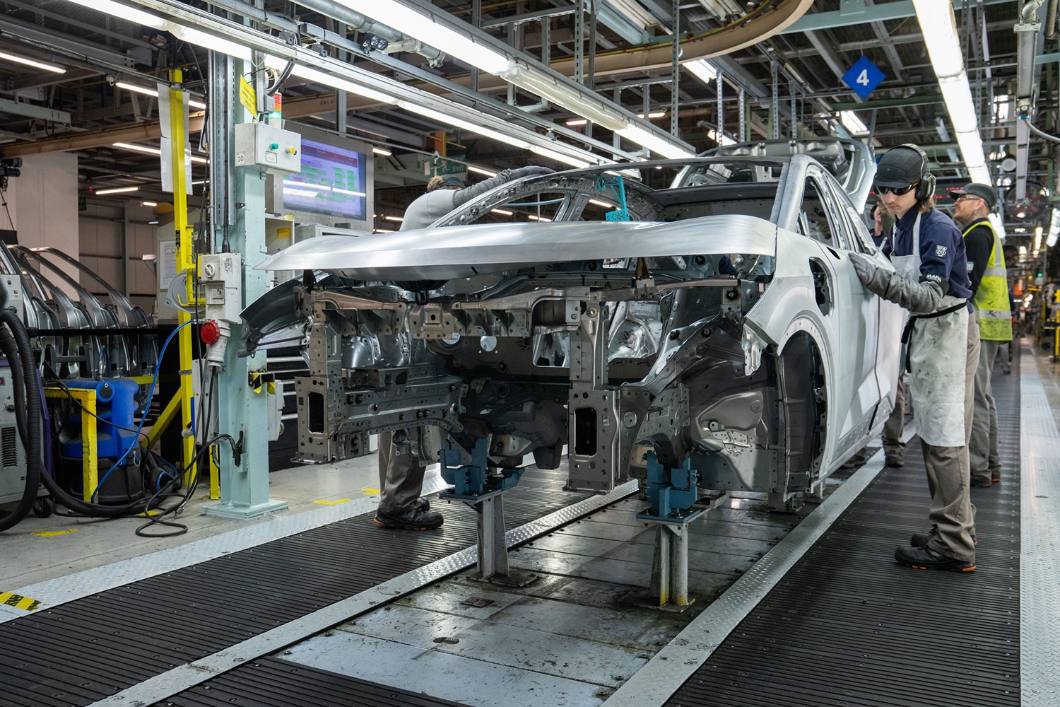 Nissan and Chery agree plan for UK car production