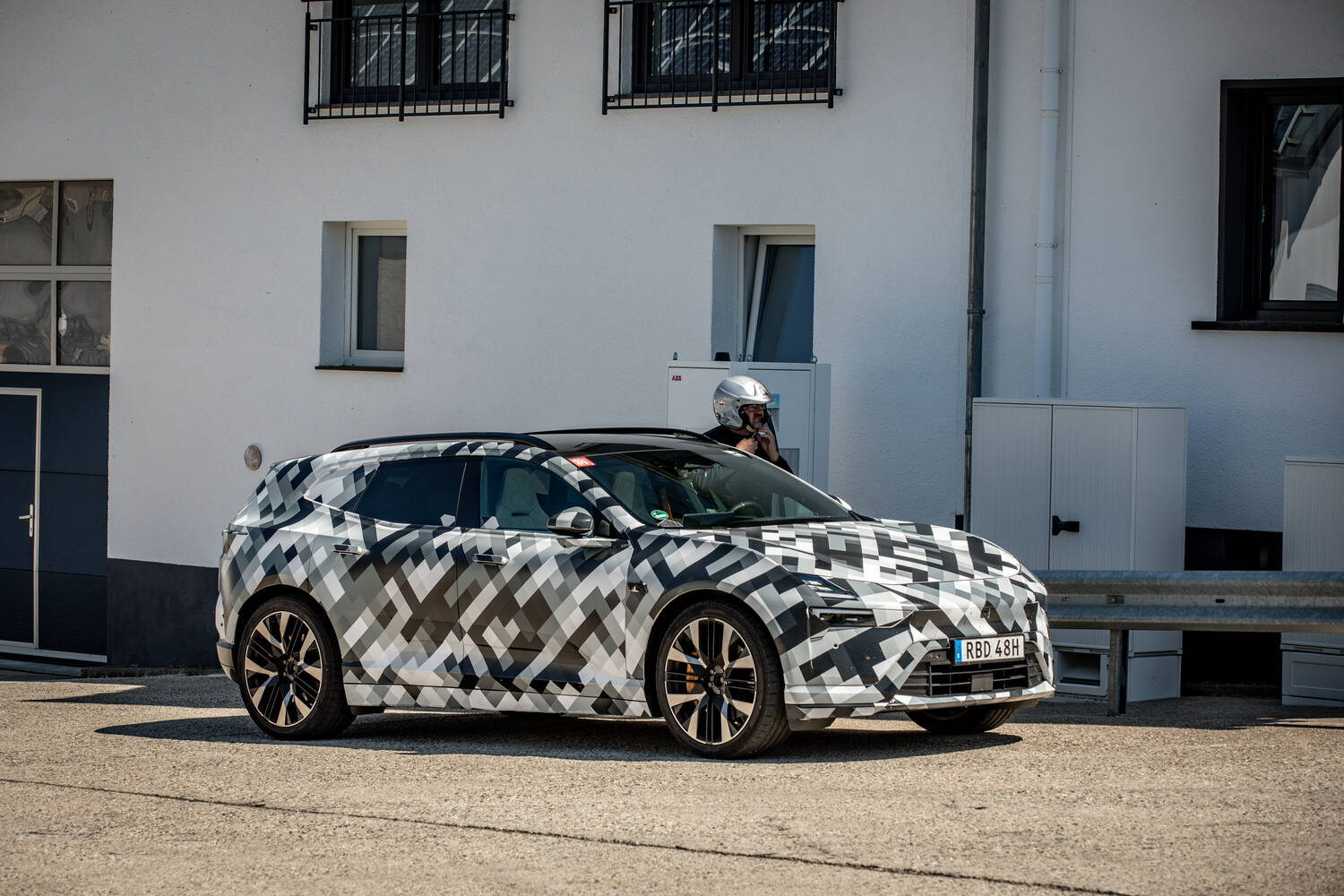 Polestar 4 SUV goes on sale in September