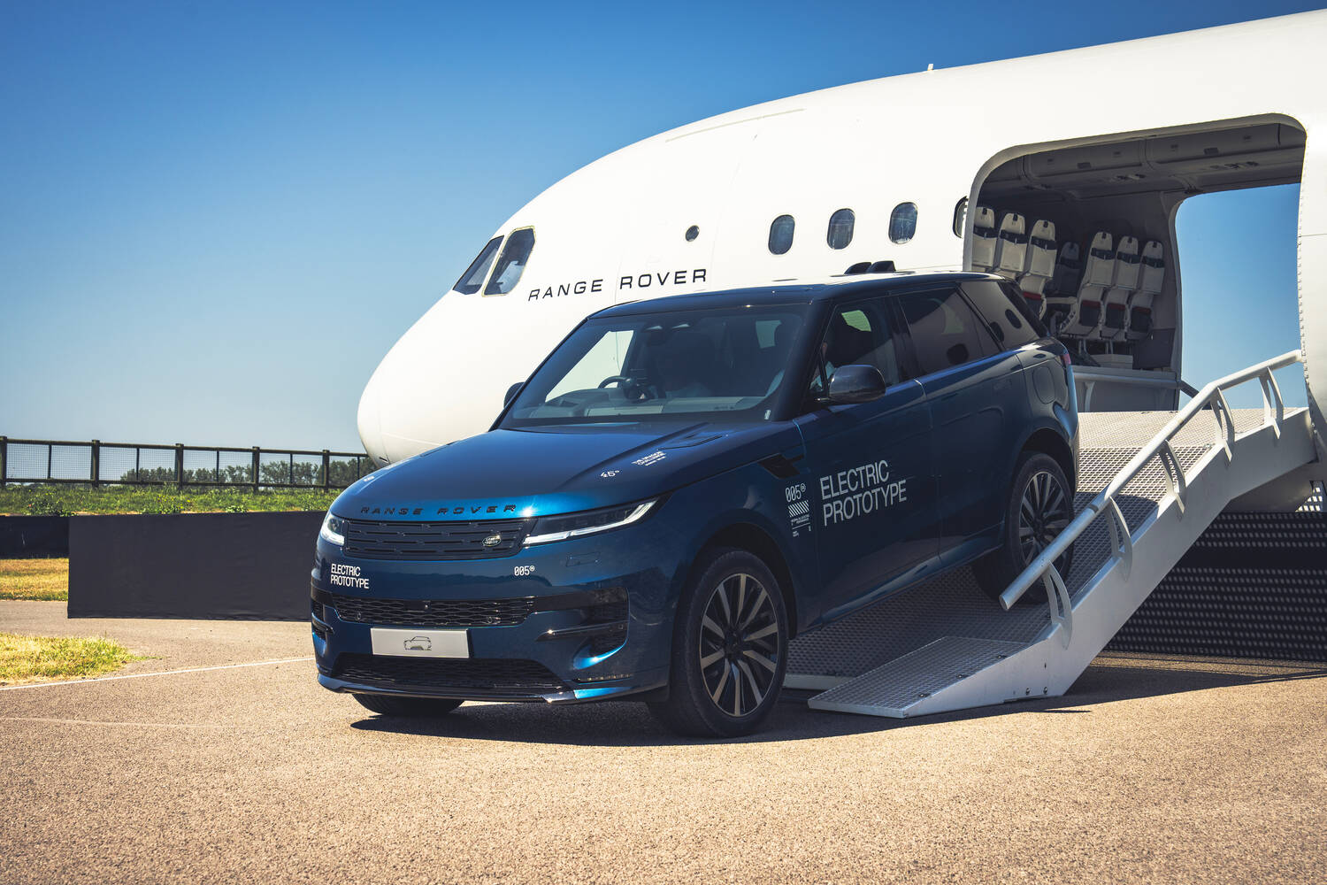 Electric Range Rover Sport confirmed